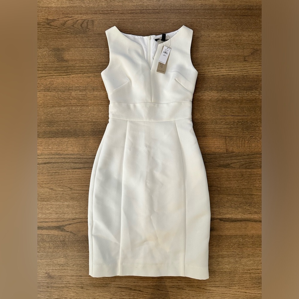 NEW Banana Republic Split-Neck Bi-Stretch Sheath Dress-Size 0P-Off White